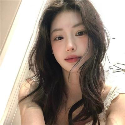布劳涅森林的女人们